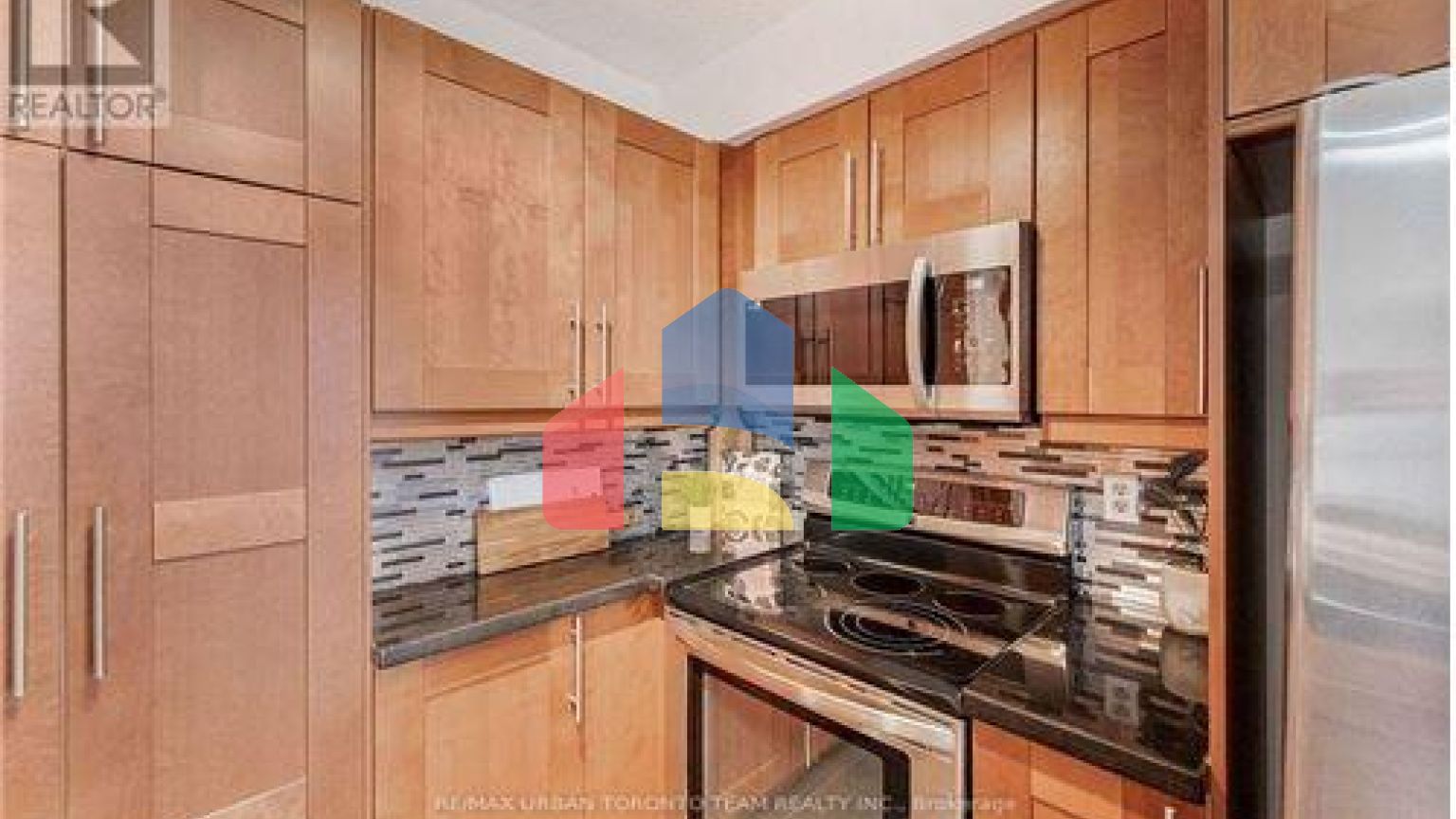 Residential - Condo/Apartment - Toronto, Canada - Canada