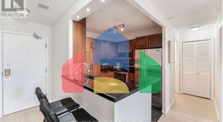 Residential - Condo/Apartment - Toronto, Canada - Canada