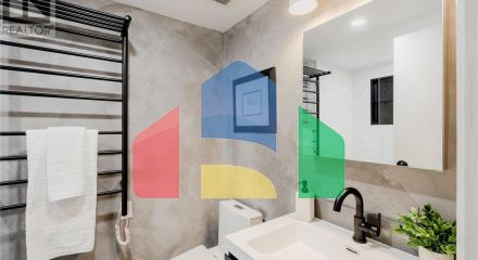 Residential - Condo/Apartment - Toronto, Canada - Canada