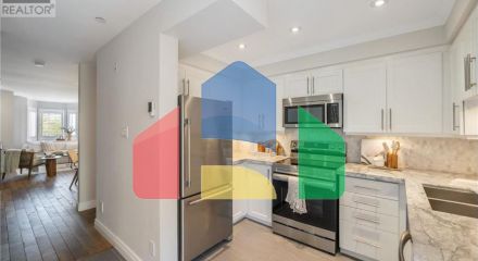 Residential - Single Family Home - Toronto, Canada - Canada