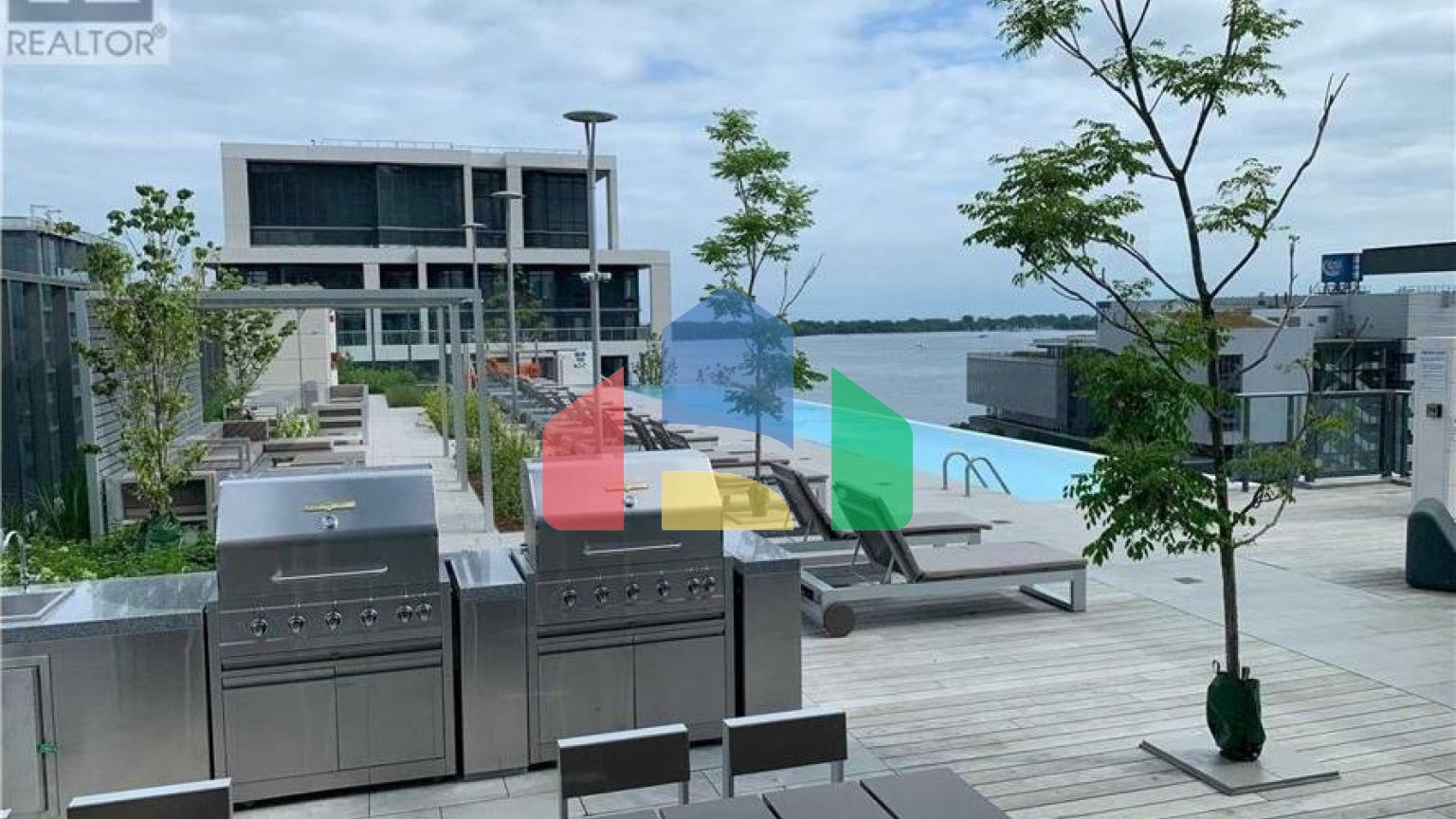 Residential - Condo/Apartment - Toronto, Canada - Canada