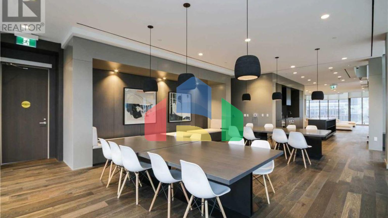 Residential - Condo/Apartment - Toronto, Canada - Canada