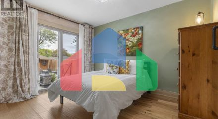 Residential - Single Family Home - Toronto, Canada - Canada