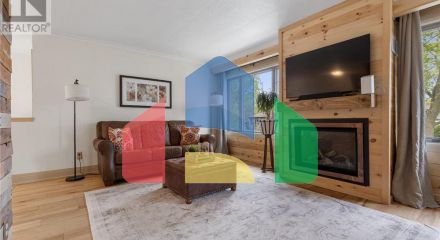 Residential - Single Family Home - Toronto, Canada - Canada