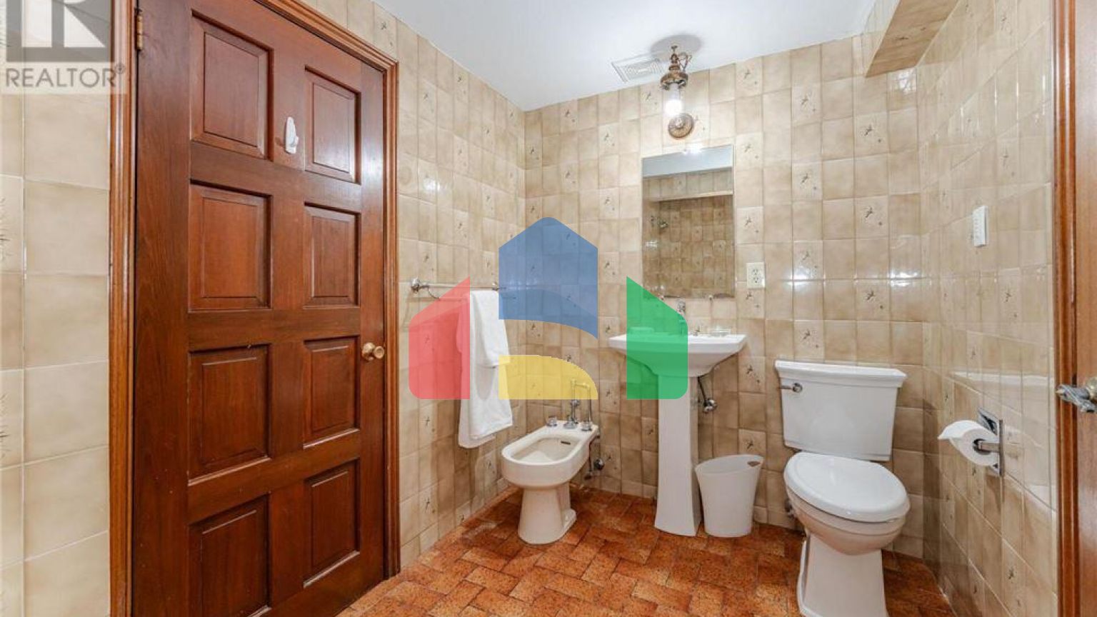 Residential - Single Family Home - Toronto, Canada - Canada