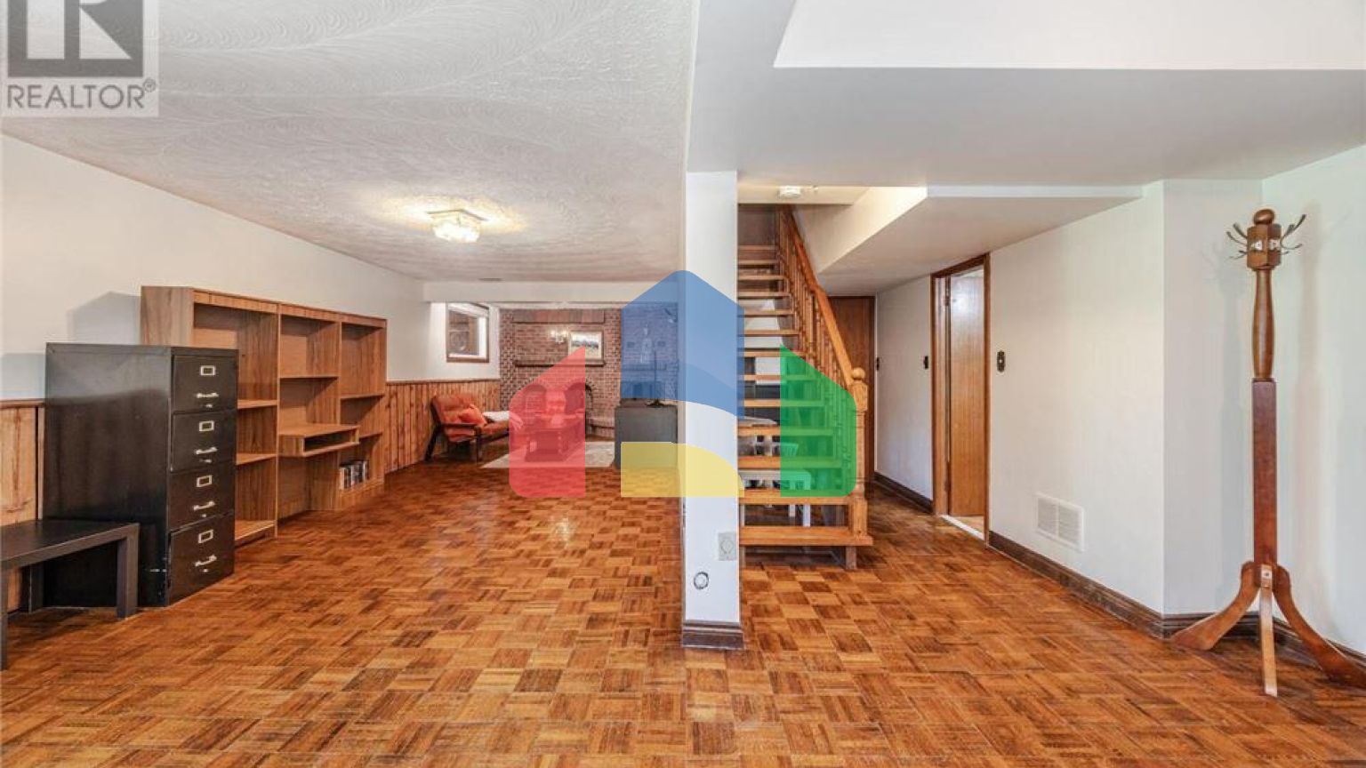 Residential - Single Family Home - Toronto, Canada - Canada