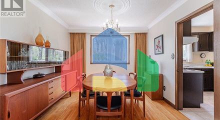 Residential - Single Family Home - Toronto, Canada - Canada