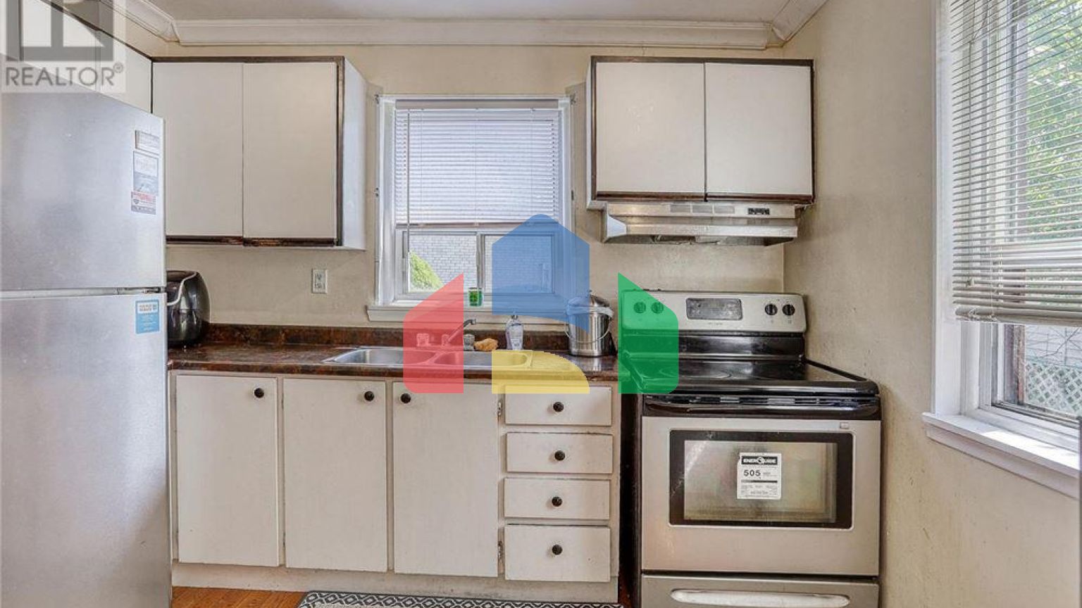 Residential - Single Family Home - Toronto, Canada - Canada