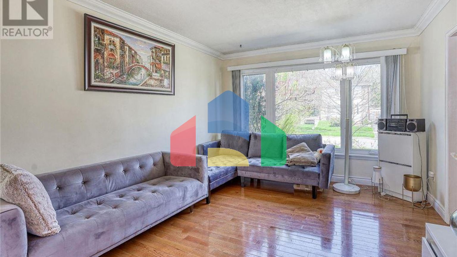 Residential - Single Family Home - Toronto, Canada - Canada