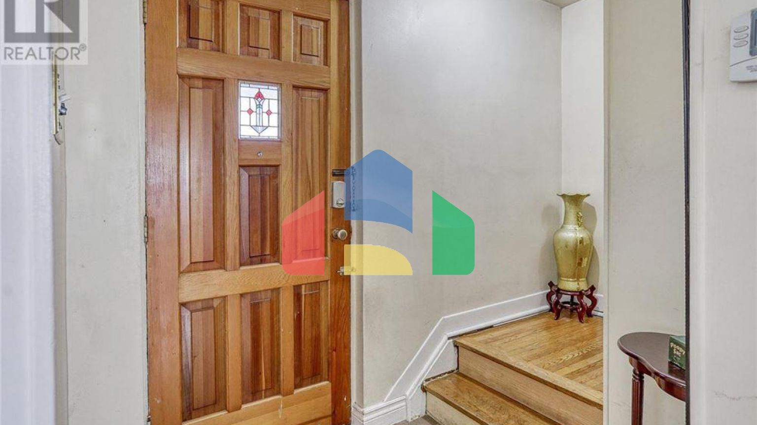 Residential - Single Family Home - Toronto, Canada - Canada