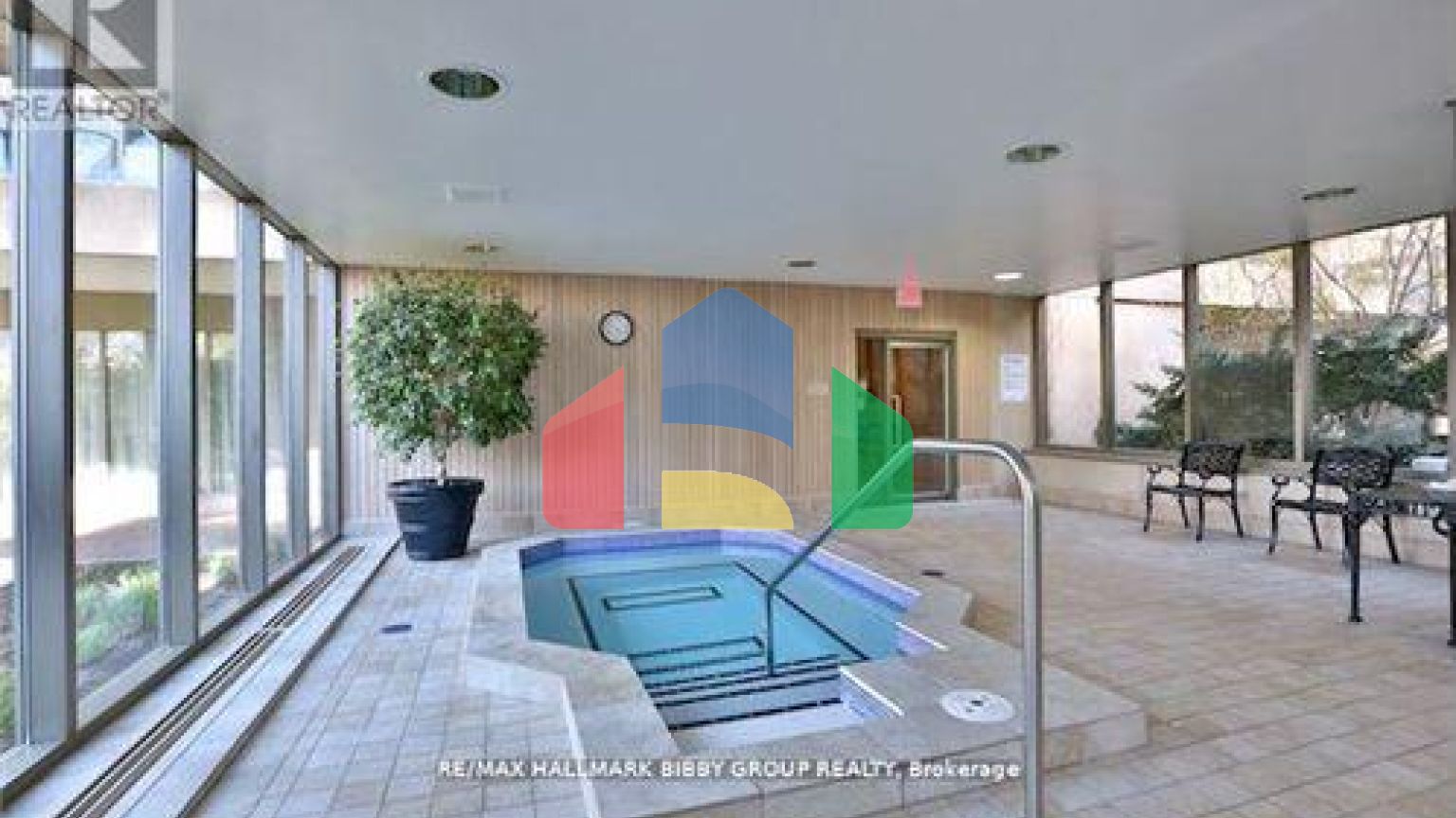 Residential - Condo/Apartment - Toronto, Canada - Canada