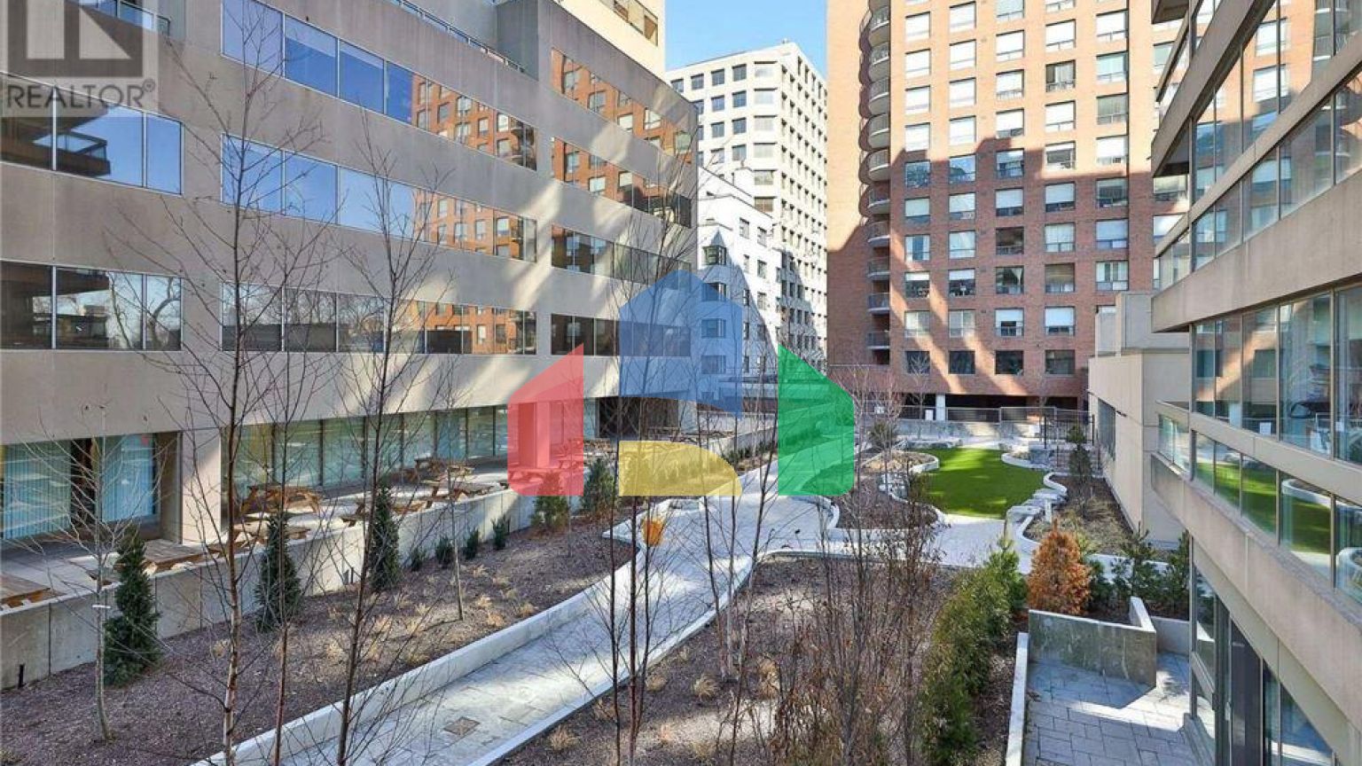 Residential - Condo/Apartment - Toronto, Canada - Canada