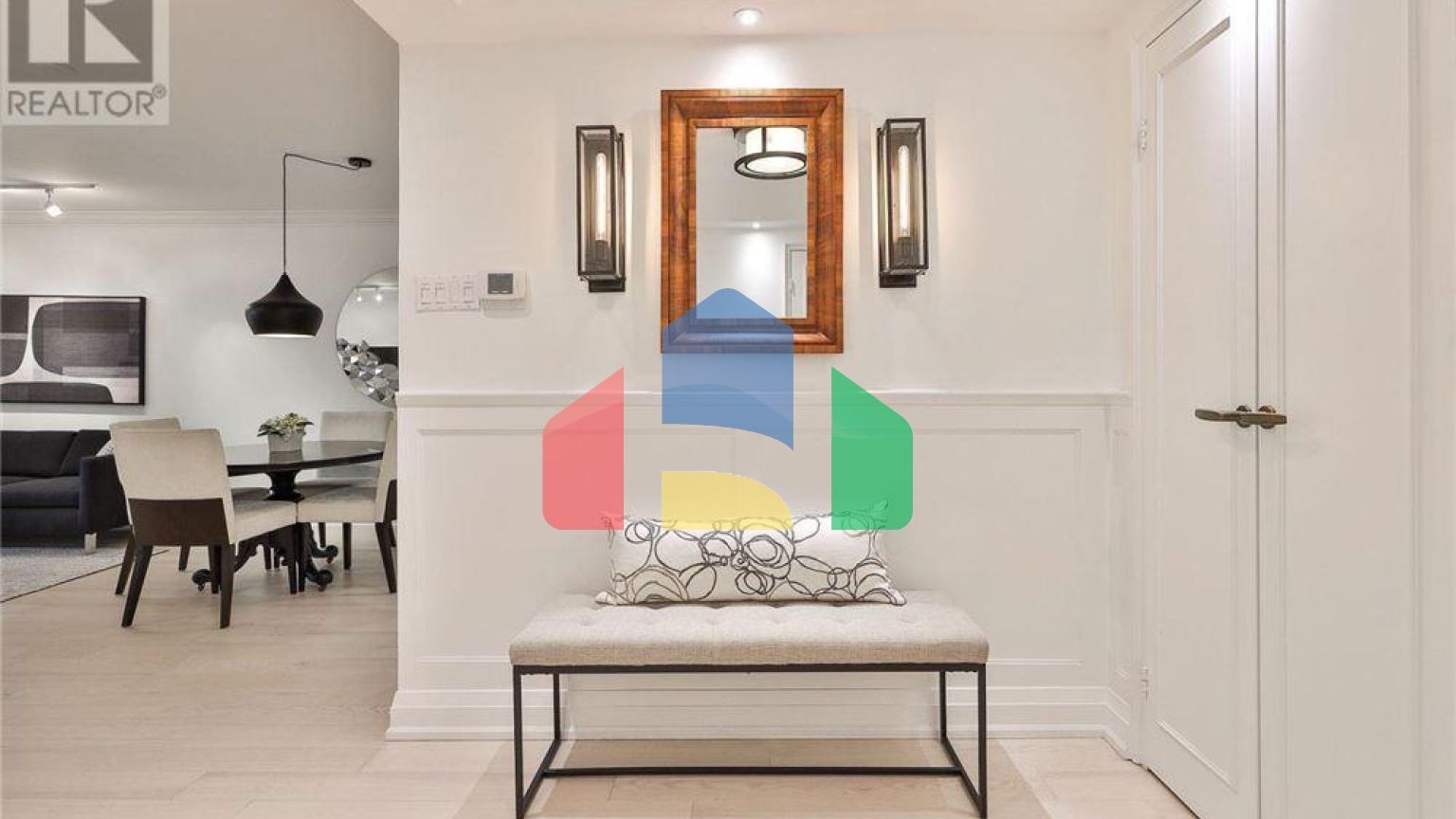 Residential - Condo/Apartment - Toronto, Canada - Canada