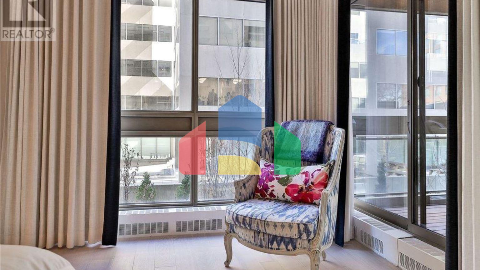 Residential - Condo/Apartment - Toronto, Canada - Canada