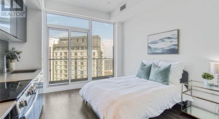 Residential - Condo/Apartment - Toronto, Canada - Canada