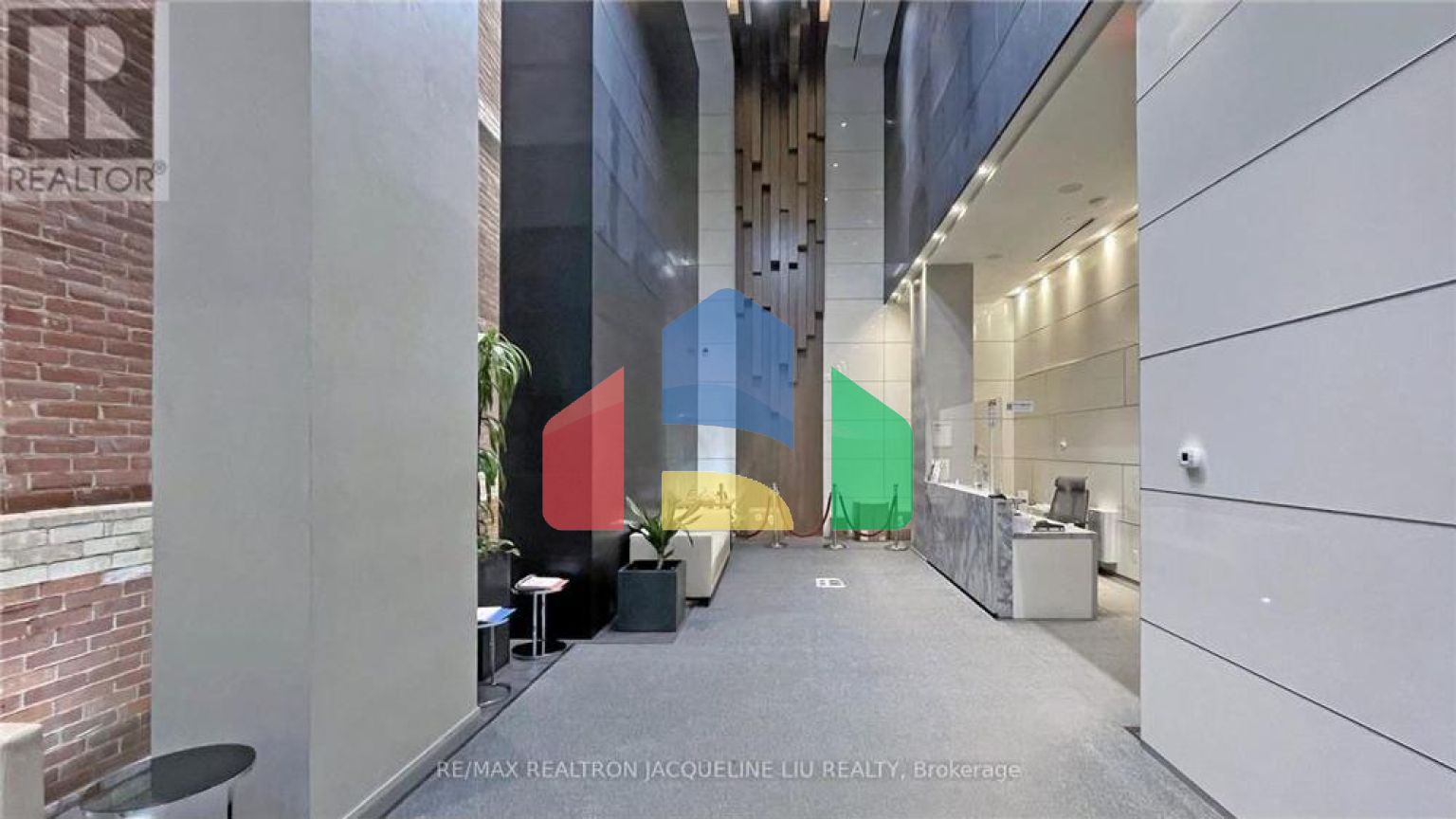 Residential - Condo/Apartment - Toronto, Canada - Canada