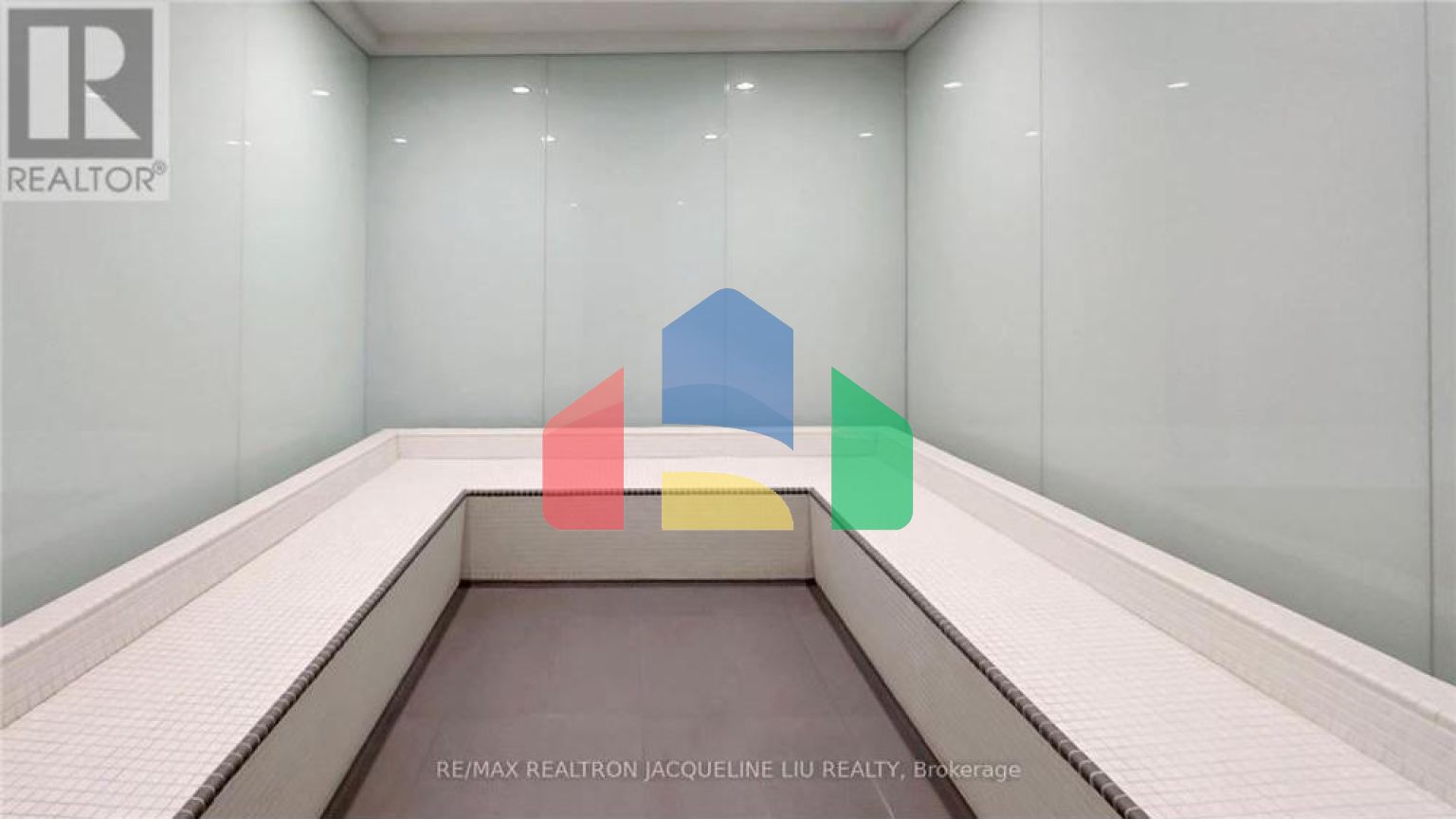 Residential - Condo/Apartment - Toronto, Canada - Canada