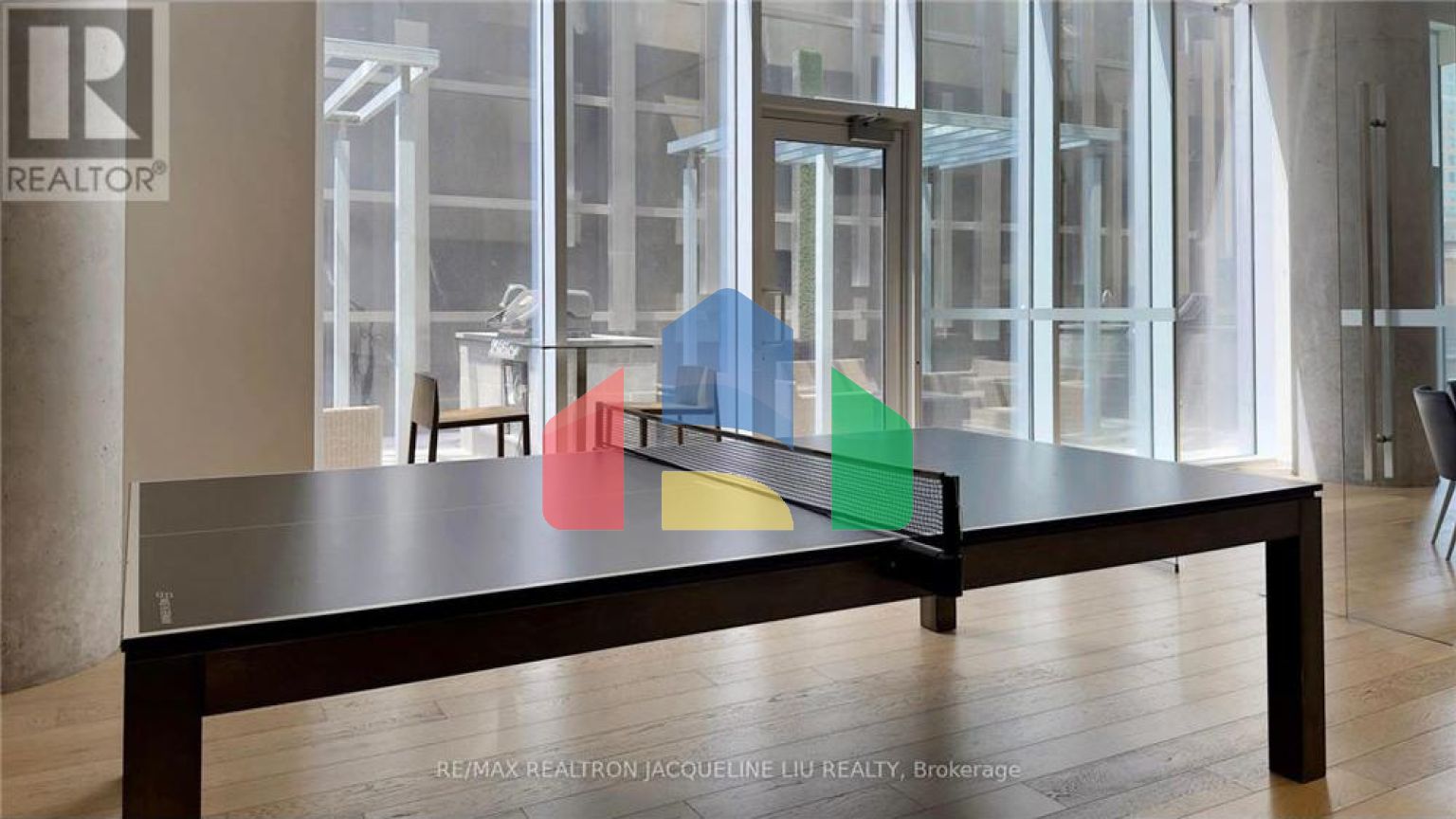 Residential - Condo/Apartment - Toronto, Canada - Canada