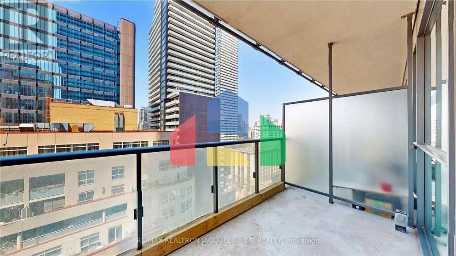 Residential - Condo/Apartment - Toronto, Canada - Canada