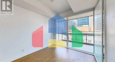 Residential - Condo/Apartment - Toronto, Canada - Canada