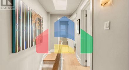 Residential - Single Family Home - Toronto, Canada - Canada