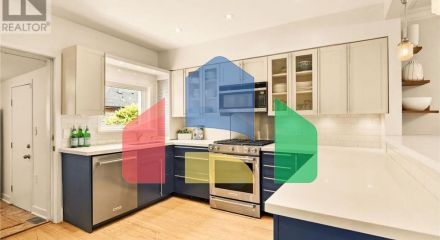 Residential - Single Family Home - Toronto, Canada - Canada