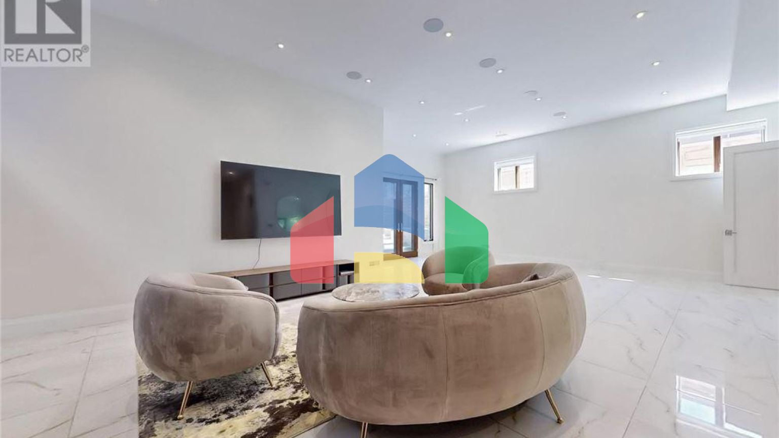 Residential - Single Family Home - Toronto, Canada - Canada