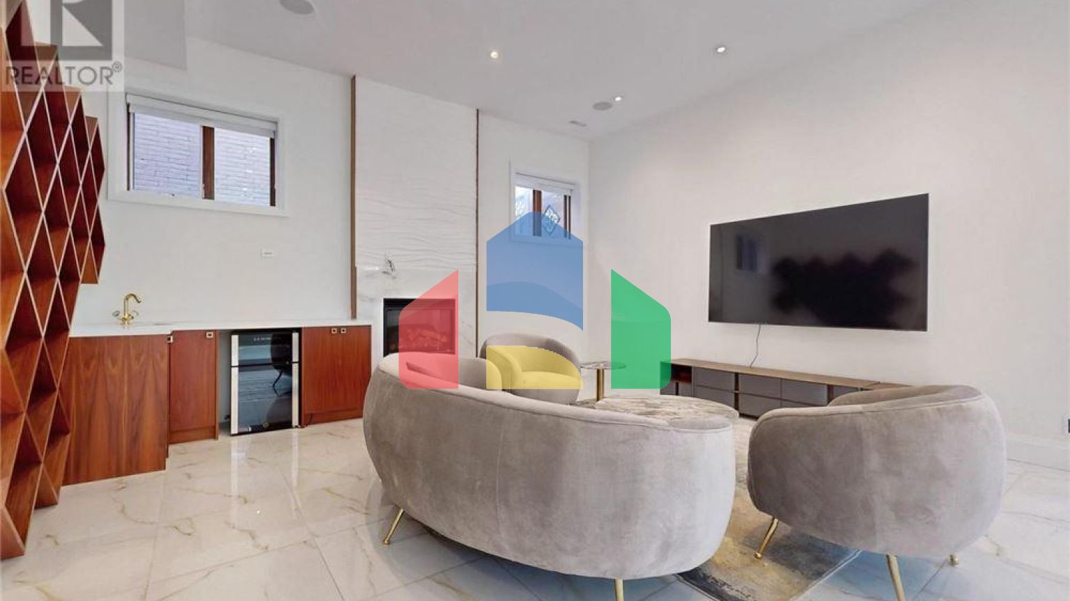 Residential - Single Family Home - Toronto, Canada - Canada