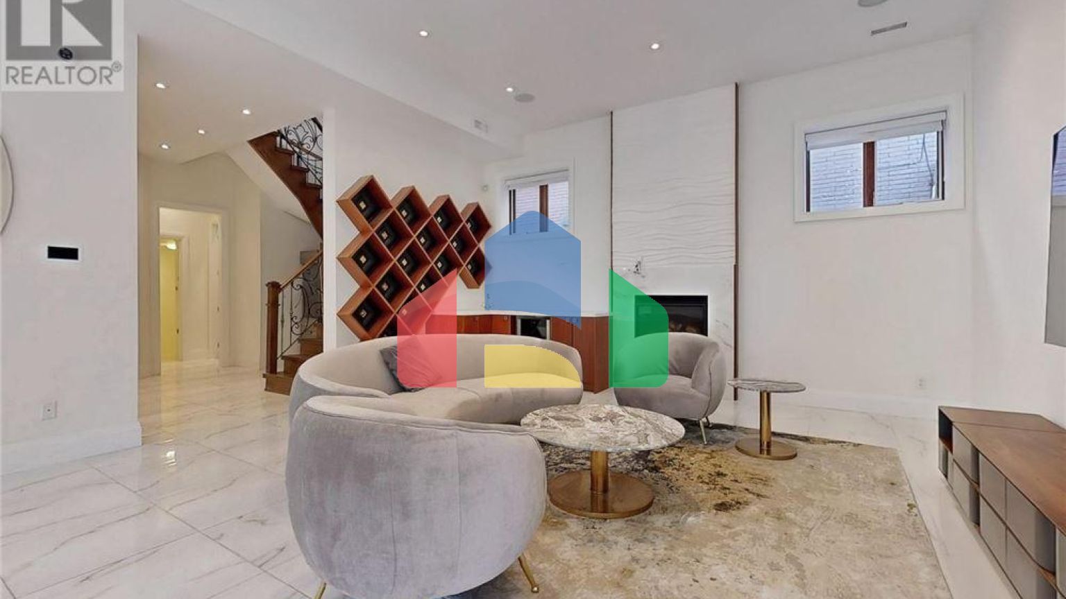 Residential - Single Family Home - Toronto, Canada - Canada