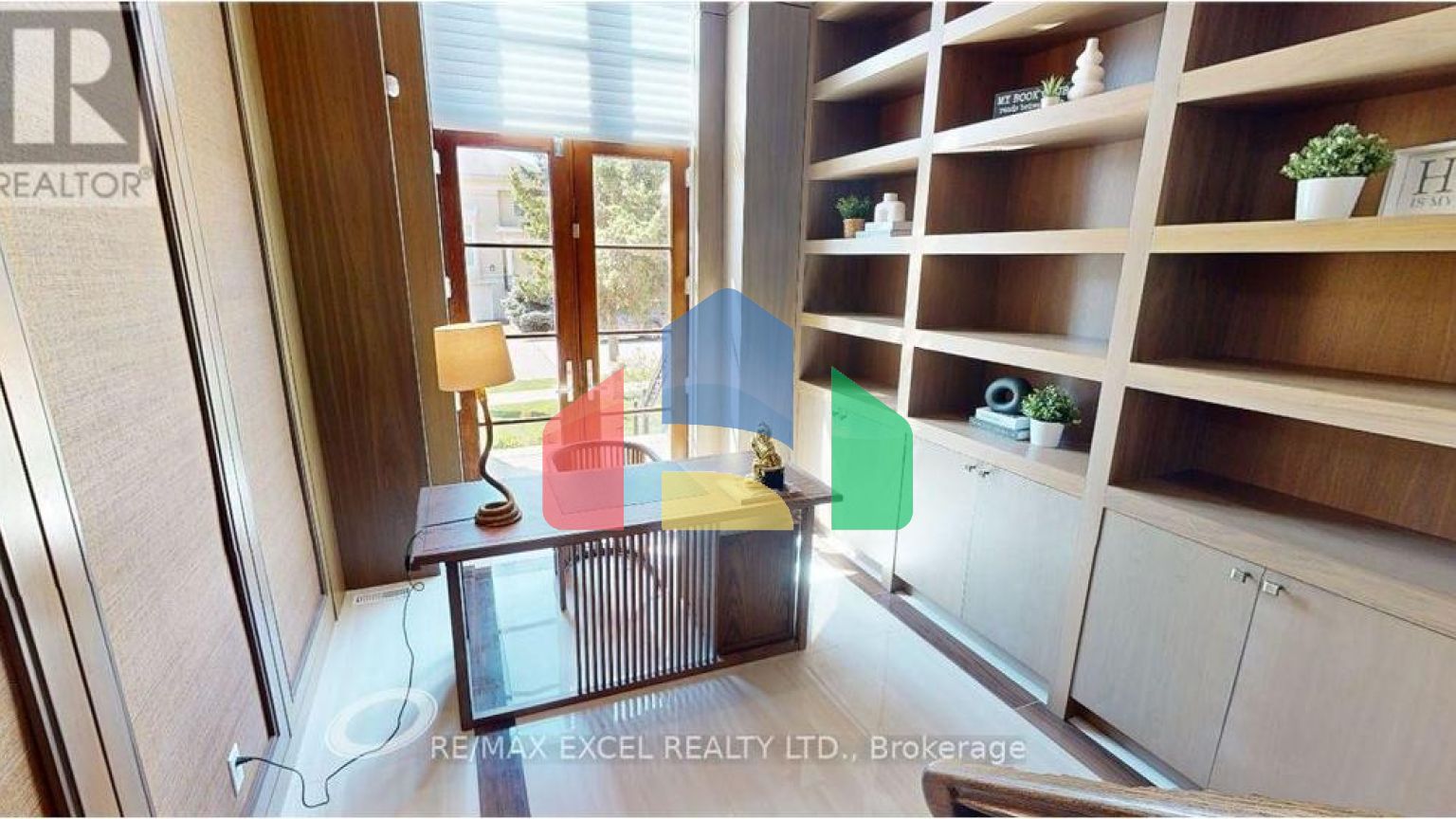 Residential - Single Family Home - Toronto, Canada - Canada