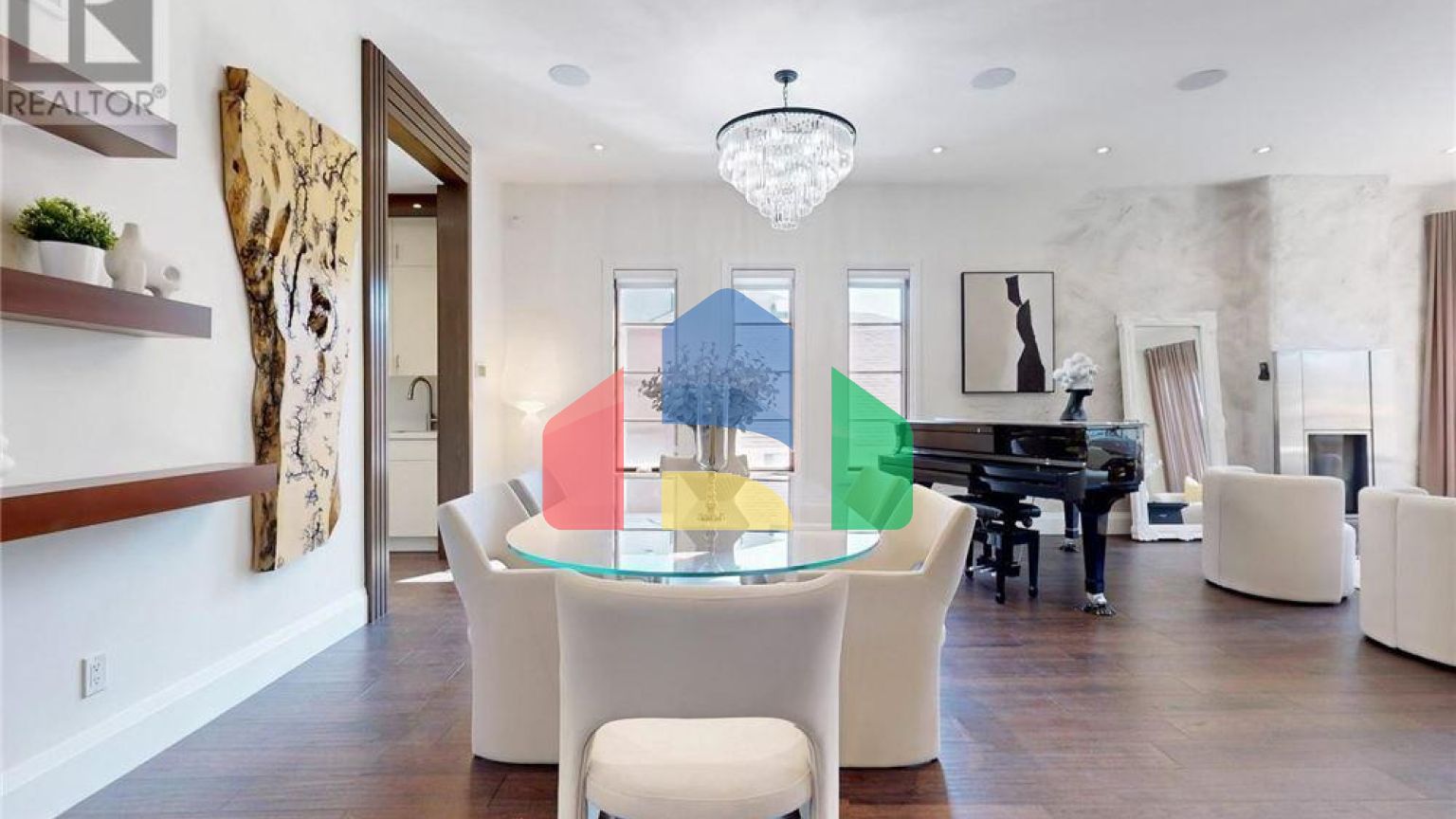 Residential - Single Family Home - Toronto, Canada - Canada