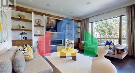 Residential - Single Family Home - Toronto, Canada - Canada