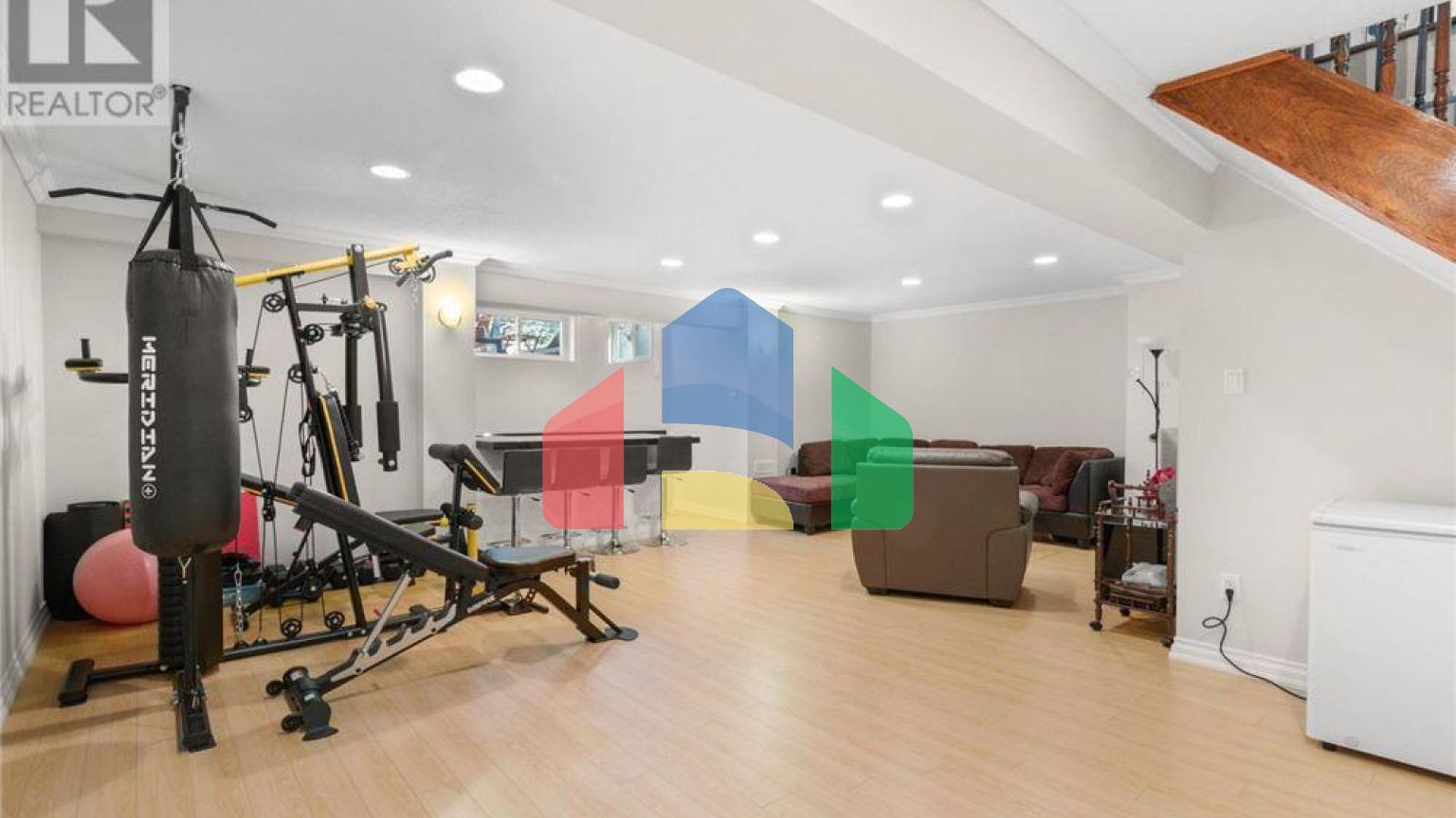 Residential - Single Family Home - Toronto, Canada - Canada