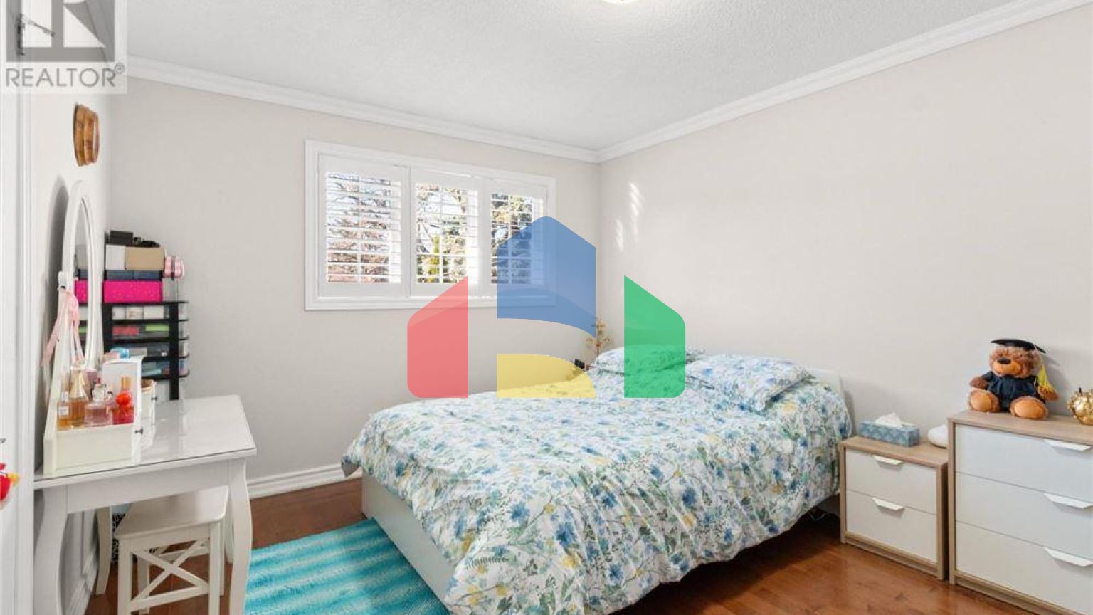 Residential - Single Family Home - Toronto, Canada - Canada