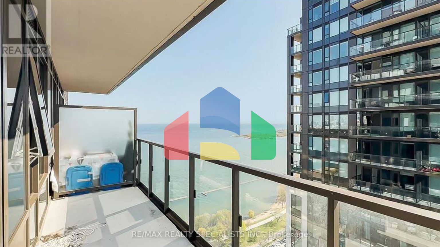 Residential - Condo/Apartment - Toronto, Canada - Canada