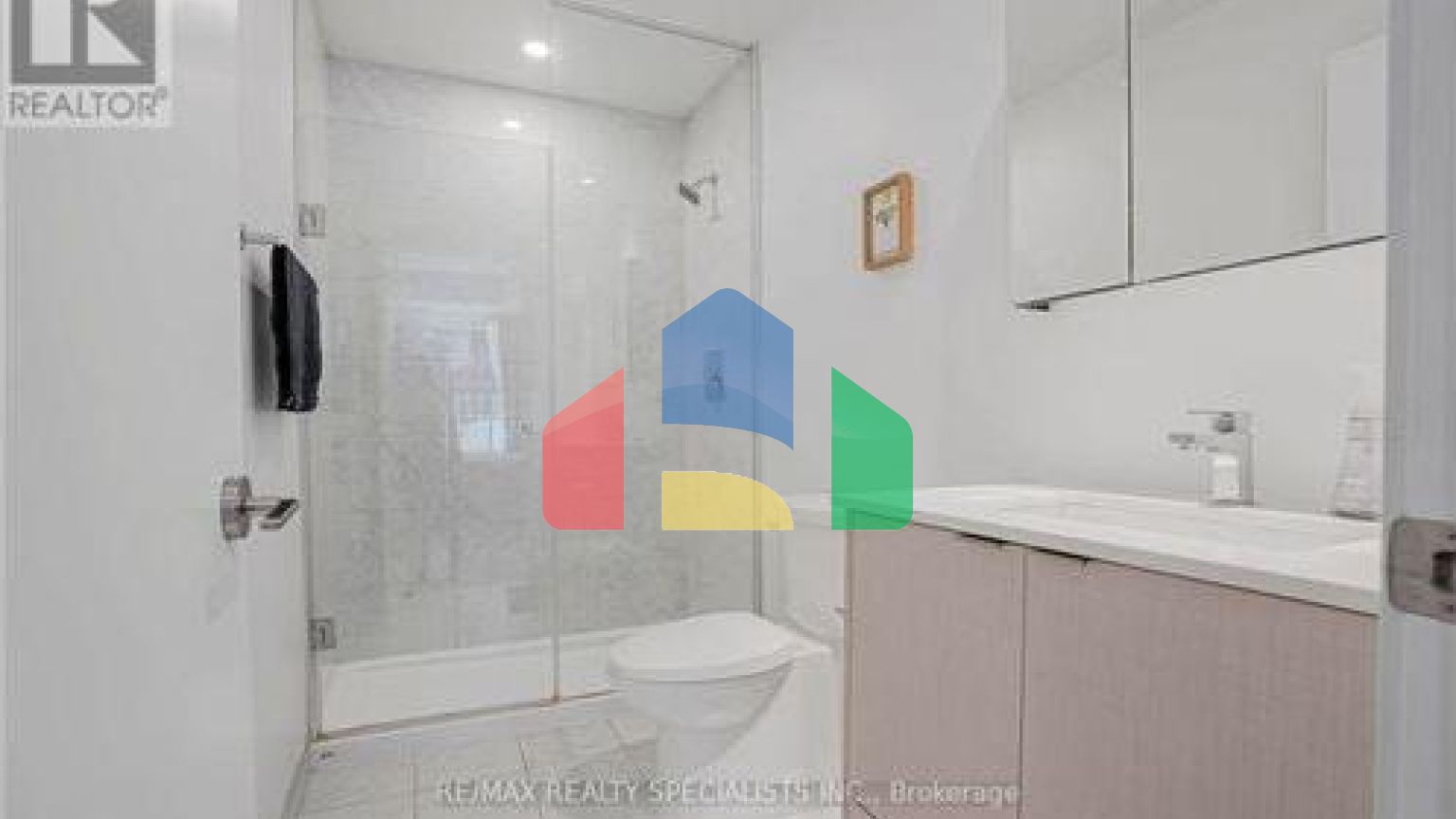 Residential - Condo/Apartment - Toronto, Canada - Canada