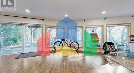 Residential - Single Family Home - Toronto, Canada - Canada