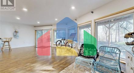 Residential - Single Family Home - Toronto, Canada - Canada