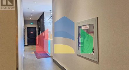 Residential - Condo/Apartment - Toronto, Canada - Canada