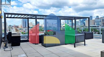 Residential - Condo/Apartment - Toronto, Canada - Canada