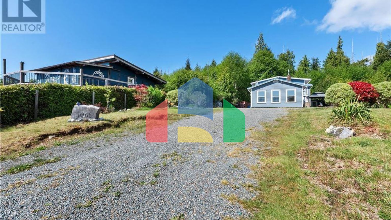Residential - Single Family Home - Ucluelet, Canada - Canada