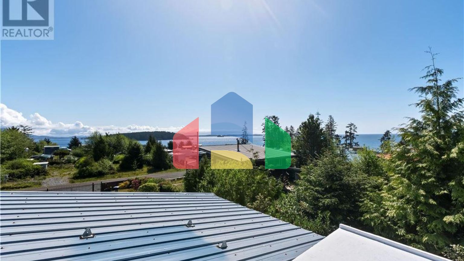 Residential - Single Family Home - Ucluelet, Canada - Canada