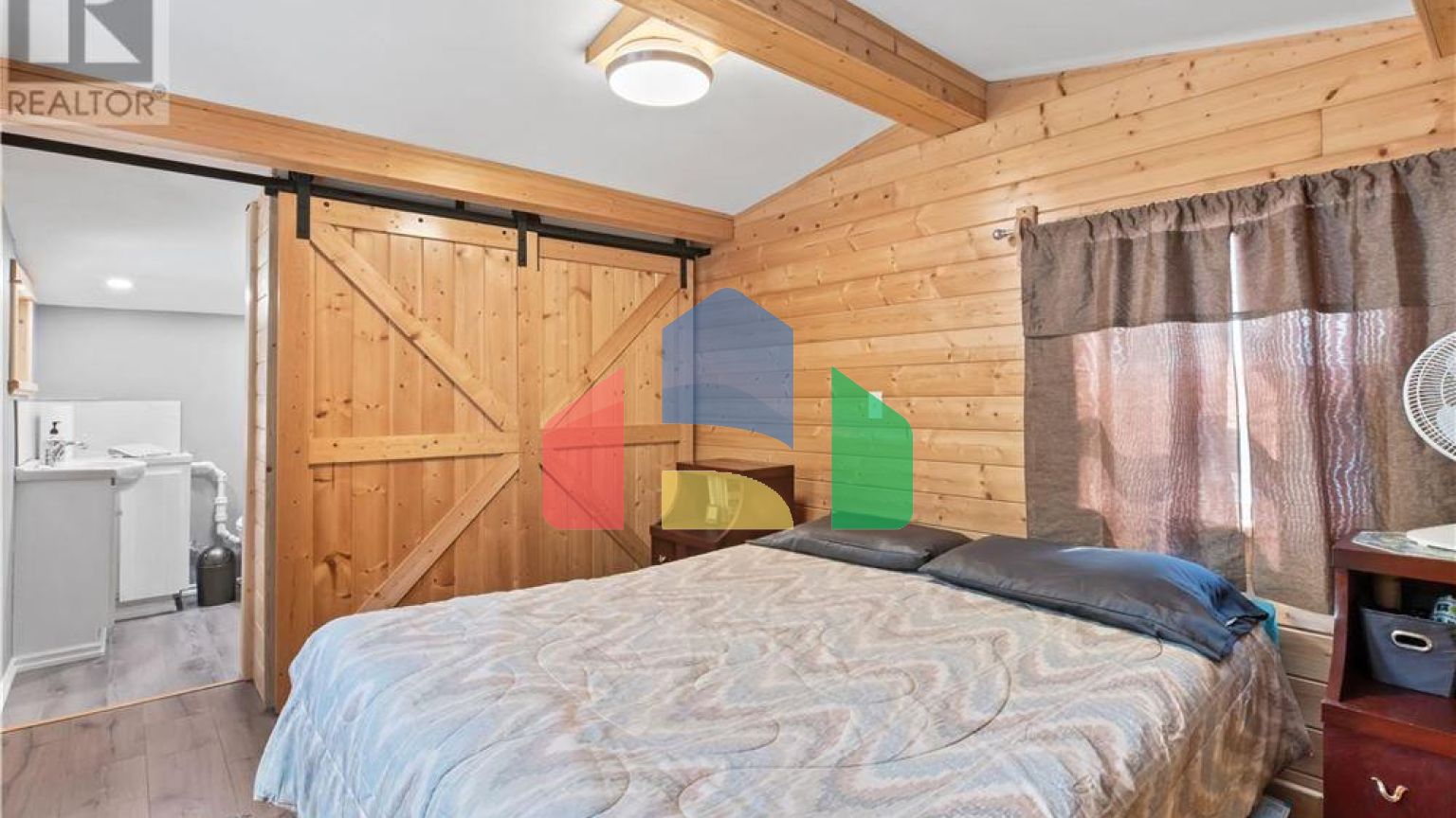 Residential - Single Family Home - Ucluelet, Canada - Canada