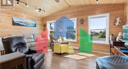 Residential - Single Family Home - Ucluelet, Canada - Canada