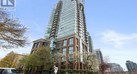 Residential - Condo/Apartment - Vancouver, Canada - Canada
