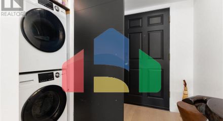 Residential - Condo/Apartment - Vancouver, Canada - Canada