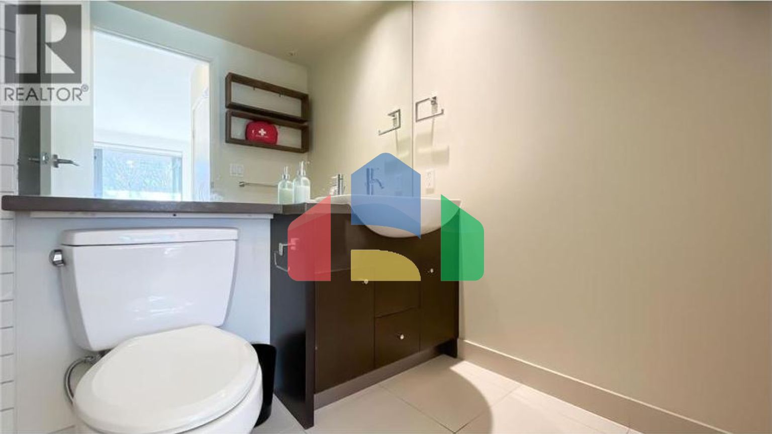 Residential - Single Family Home - Vancouver, Canada - Canada