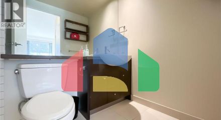 Residential - Single Family Home - Vancouver, Canada - Canada