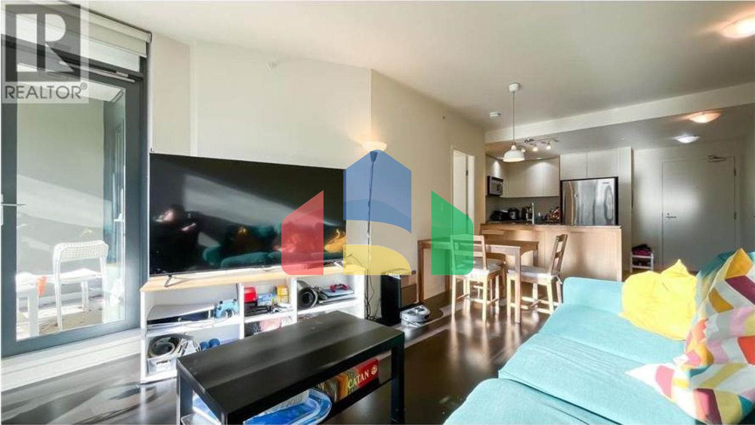 Residential - Single Family Home - Vancouver, Canada - Canada