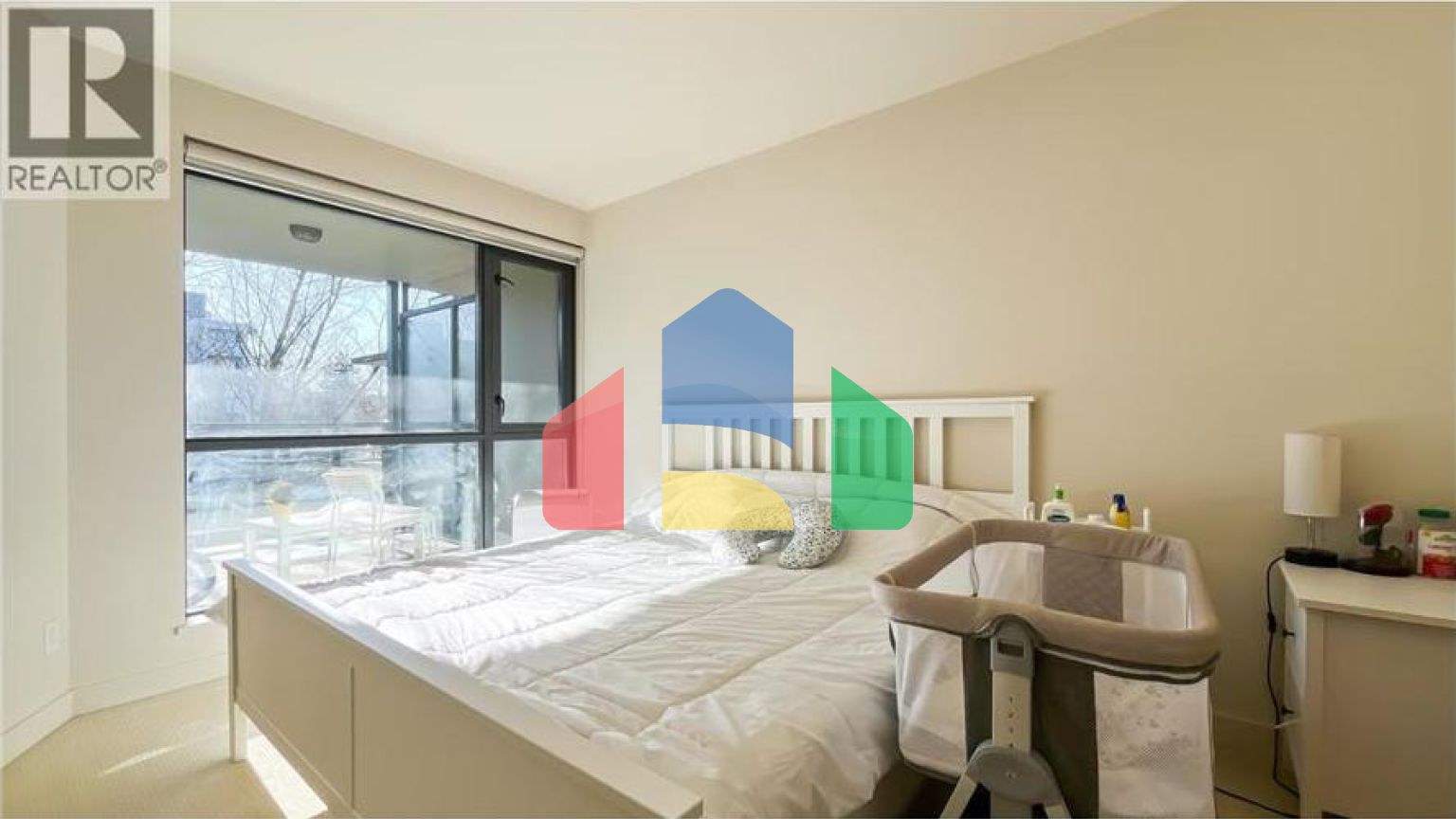 Residential - Single Family Home - Vancouver, Canada - Canada